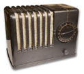 Silvertone Radio model 4500, black bakelite