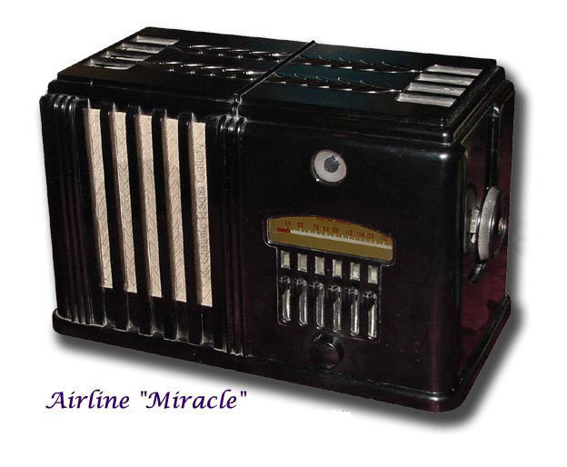 Airline Radio model 62-280 Miracle, black bakelite cabinet with magic tuning eye tube and pushbuttons, 1938