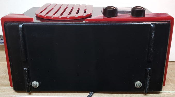 Addison Waterfall L2 black and red back bottom