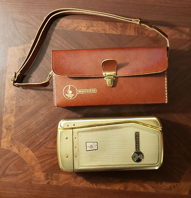 Emerson Wondergram portable phonograph U.K.