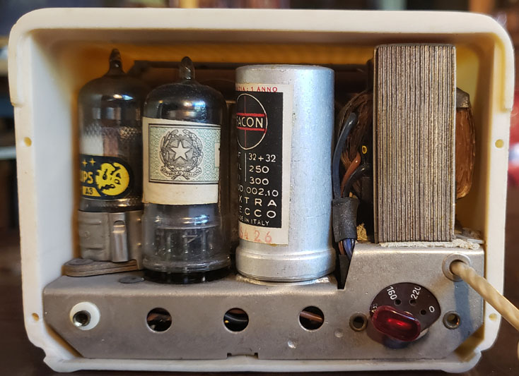Gnomo REAR INSIDE view