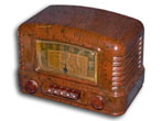 Airline Radio model 14BR-525A, brown swirled bakelite, pushbutton, 1941