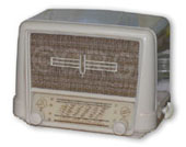 Ducretet Thomson Radio model L424, white plaskon, French