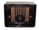 Emerson Radio model BA199, brown bakelite, 1938