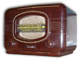 Eumig Radio model 326, small bakelite, Austrian