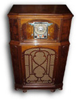Midwest Radio model 18-36, large wood console
