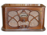 Wilcox Gay wood table radio, unknown model